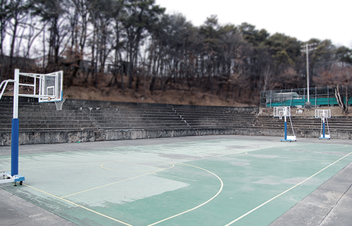 오산대학교 소운동장 사진