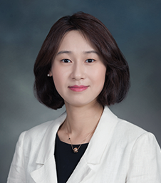 정윤경 교수 사진