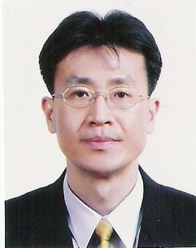 김동호 교수 사진